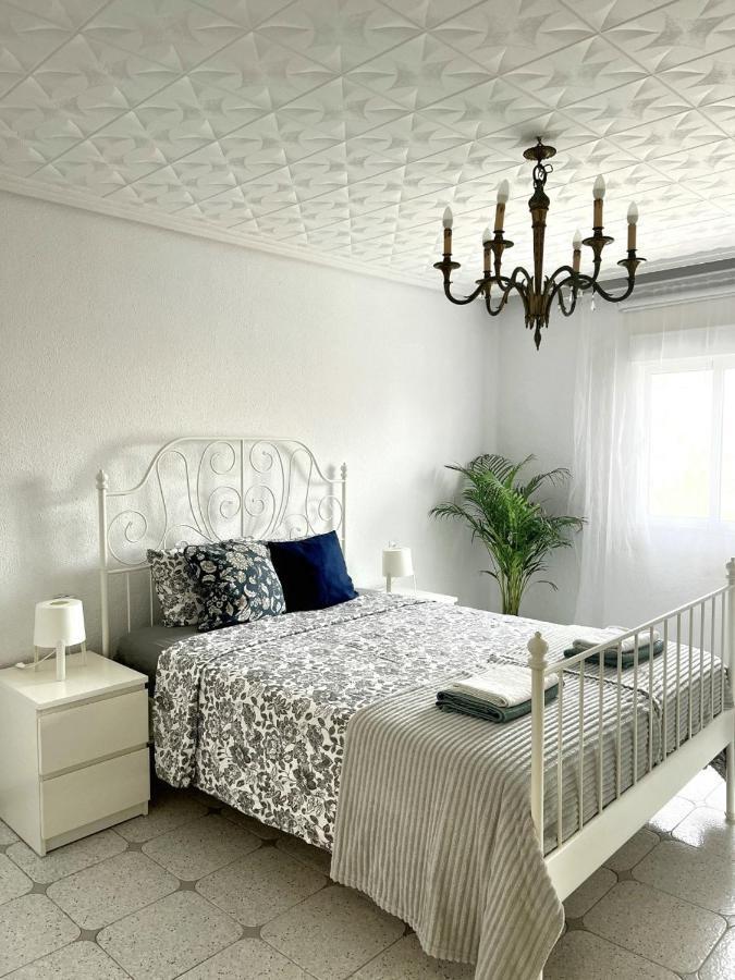 Holiday&Vacations Apartment On The Beach Valencia Exterior foto