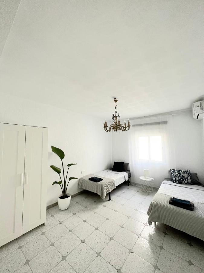 Holiday&Vacations Apartment On The Beach Valencia Exterior foto